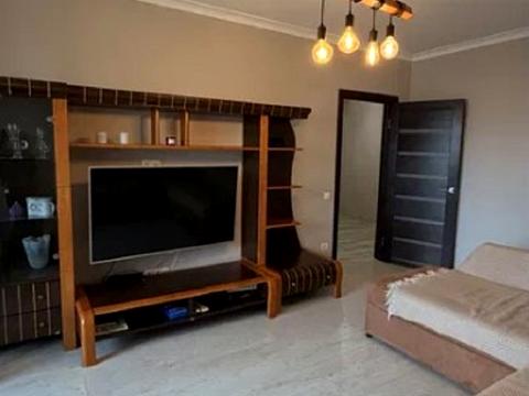 квартира за адресою Йорданська вул. (Лайоша Гавро), 5-А