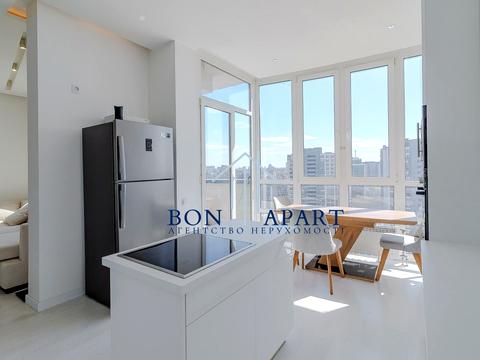 квартира за адресою Кирило-Мефодіївська вул., 2