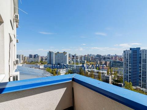 квартира за адресою Кирило-Мефодіївська вул., 2