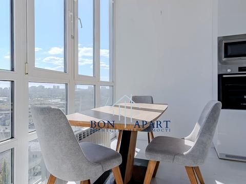 квартира за адресою Кирило-Мефодіївська вул., 2