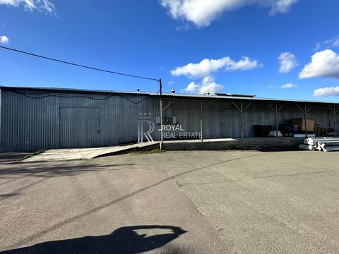 комерційна за адресою Соборна вул., 1