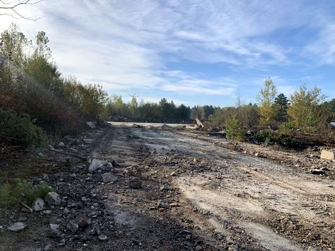 комерційна за адресою Славути, 1