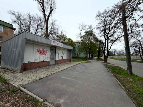 комерційна за адресою Повстанський пров., 10