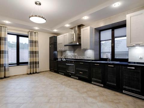 дом по адресу Старі Петрівці