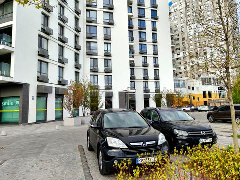 квартира по адресу Драгоманова ул., 31-А