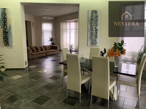 будинок за адресою Игоря Сикорского, 10