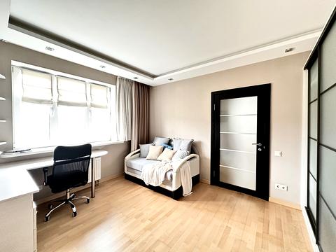 квартира за адресою Київ, Автозаводська вул., 29-А