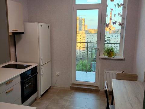 квартира за адресою Михайла Грушевського вул., 30в