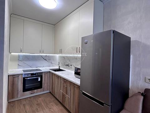 квартира за адресою Олександра Олеся вул., 4