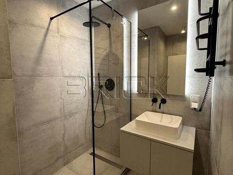 квартира за адресою Київ, Зарічна вул., 4