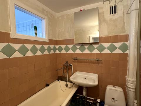 квартира по адресу Академика Глушкова просп., 24