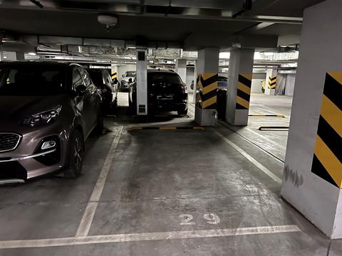 паркоместо по адресу Николая Закревского ул., 103