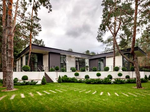 будинок за адресою Анатолія Солов'яненка вул.