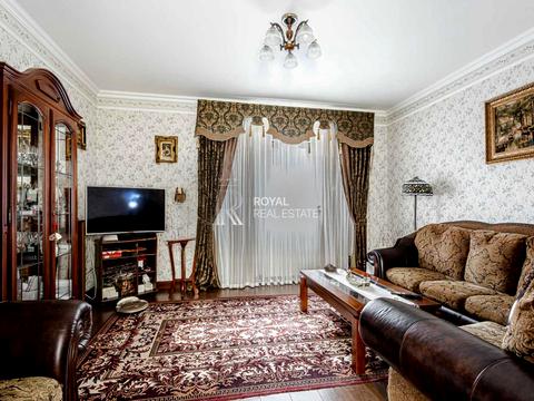 будинок за адресою Центральна