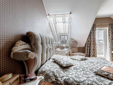 будинок за адресою Центральна