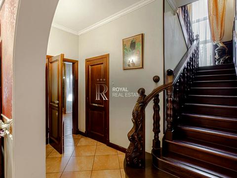 будинок за адресою Центральна