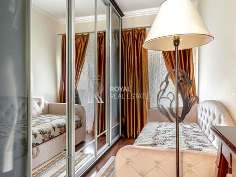 будинок за адресою Центральна