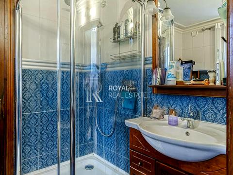 будинок за адресою Центральна