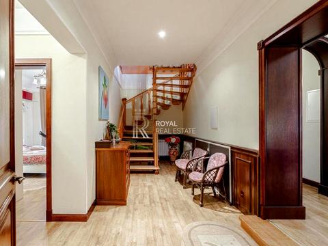 будинок за адресою Центральна