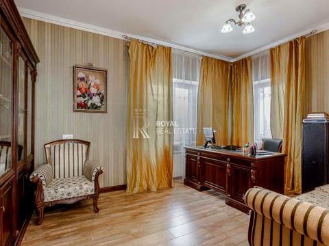 будинок за адресою Центральна