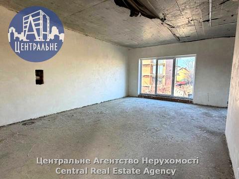 дом по адресу Василия Лесина ул., 1