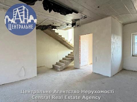 дом по адресу Василия Лесина ул., 1