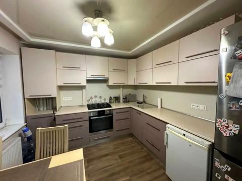 квартира по адресу Менахем-Мендл Шнеерсона ул. (Мініна), 11