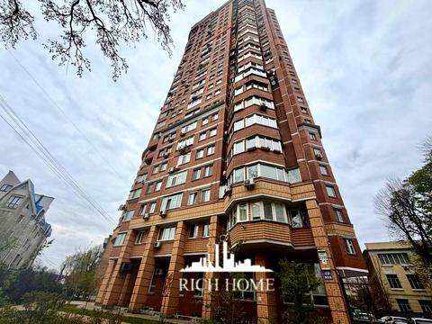 квартира за адресою Клінічна вул., 23/25