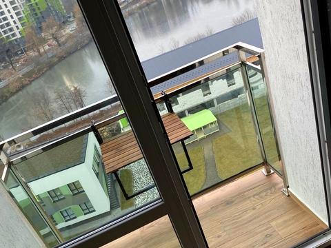 1863487135030784