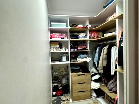квартира за адресою Жаботинського вул. (Пролетарская улица), 56а