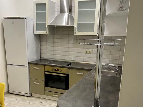 квартира по адресу Василия Симоненко ул., 5