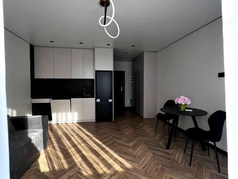 квартира за адресою Літературна вул. (Чехова), 27