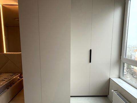 квартира за адресою Домбровського вул., 3б, к.14,15