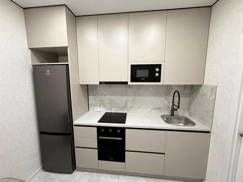 квартира за адресою Домбровського вул., 3б, к.14,15