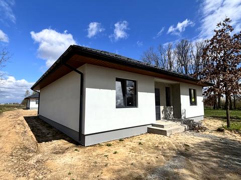 будинок за адресою Щастя, 51