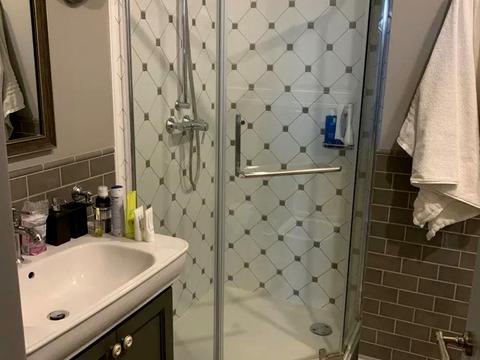 квартира за адресою Київ, Андрія Верхогляда вул. (Михайла Драгомирова), 11