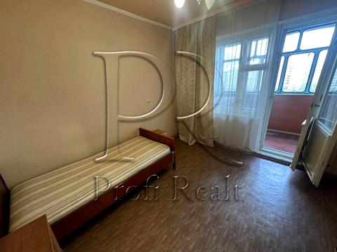 квартира по адресу Ревуцкого ул., 18-А