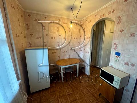 квартира по адресу Ревуцкого ул., 18-А