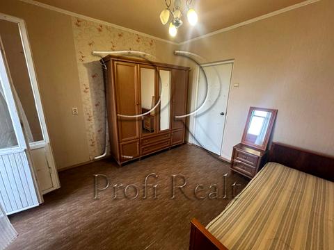 квартира по адресу Ревуцкого ул., 18-А