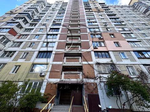 квартира по адресу Ревуцкого ул., 18-А