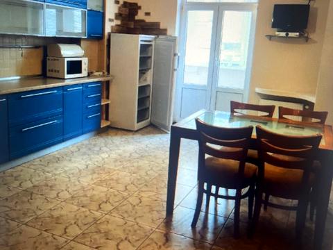 квартира за адресою Раїси Окіпної вул., 4