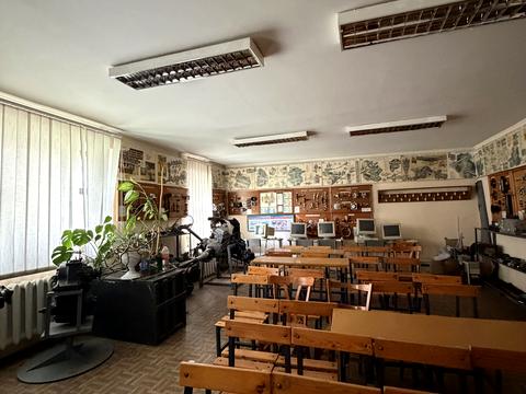 коммерческая по адресу Подільська ул., 171