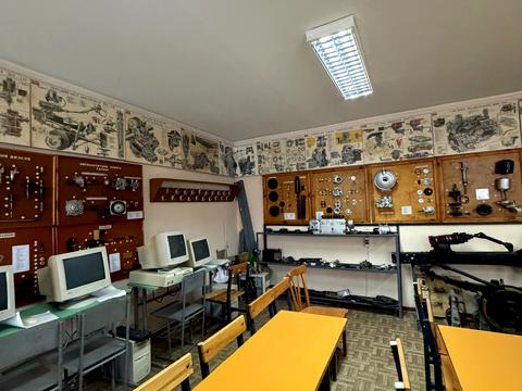 коммерческая по адресу Подільська ул., 171