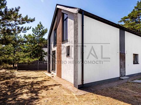 будинок за адресою Прилісна