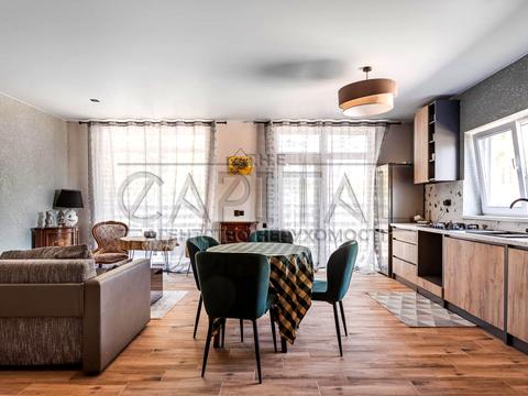 будинок за адресою Прилісна