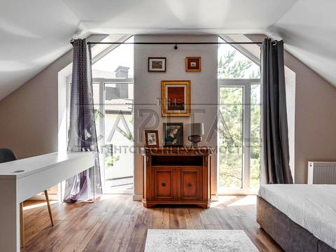 будинок за адресою Прилісна