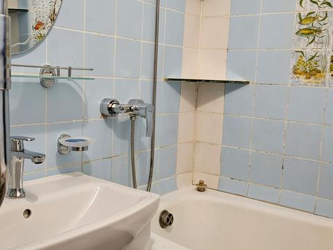 квартира за адресою Йорданська вул. (Лайоша Гавро), 9-Є