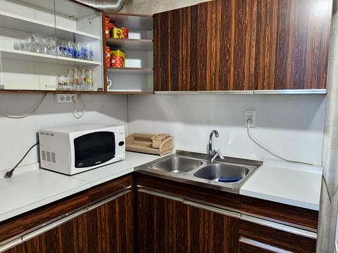 квартира за адресою Йорданська вул. (Лайоша Гавро), 9-Є