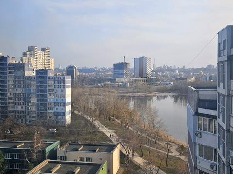 квартира за адресою Йорданська вул. (Лайоша Гавро), 9-Є