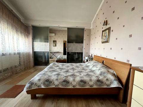 квартира за адресою Залізнична вул., 2
